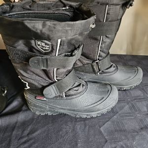 Tall men's winter boots